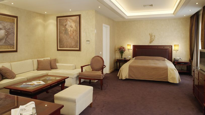 Theoxenia House Deluxe Suites